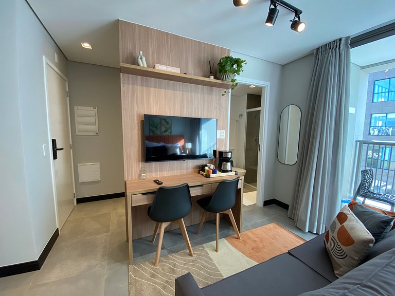 Studio de Alto Padrão Tatuapé 31,31m² com Vaga