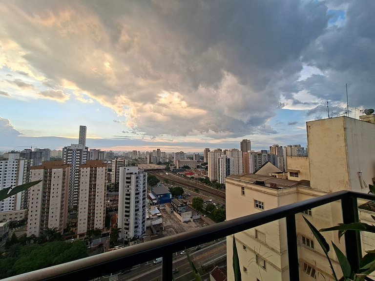 Estúdio com lazer completo no rooftop, PISCINA ao ar Livre