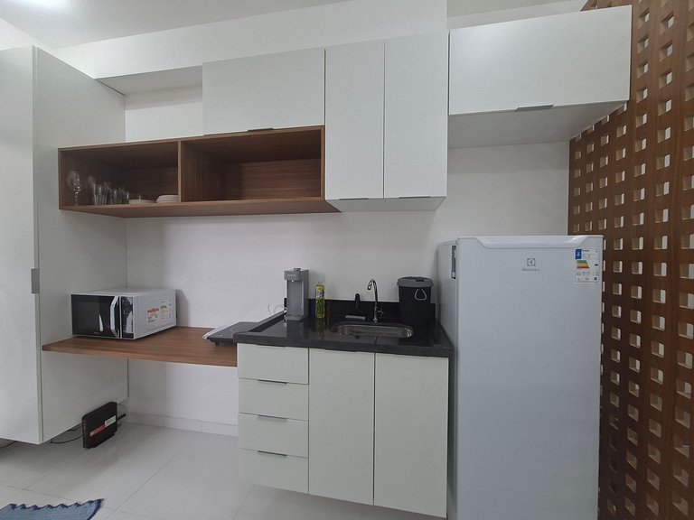 Estúdio ao lado do metrô Carrão