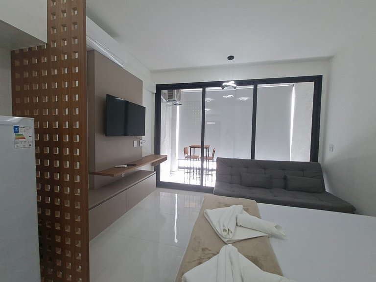 Estúdio ao lado do metrô Carrão